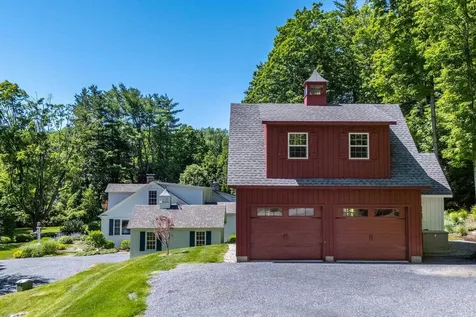 59 Barrows Heights Dorset VT 05251