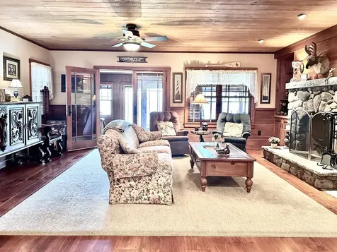 203 Shore N Drive Bridgewater NH 03222