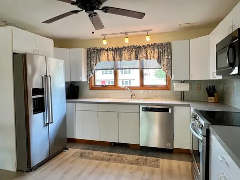 339 Woodstock Street Seabrook NH 03874