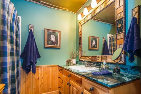 289 Ledgemere Point Hubbardton VT 05732