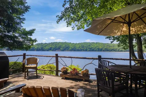 289 Ledgemere Point Hubbardton VT 05732
