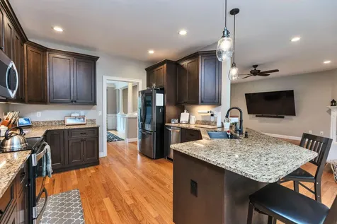 297 Merritt Nyberg Lane Manchester NH 03104