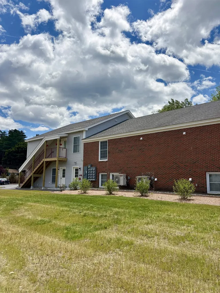 15 Mountain Road Goffstown NH 03045