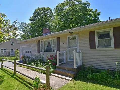 2 Murray Road Essex Junction VT 05452