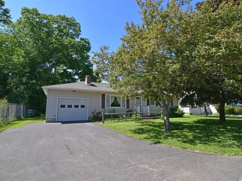 2 Murray Road Essex Junction VT 05452