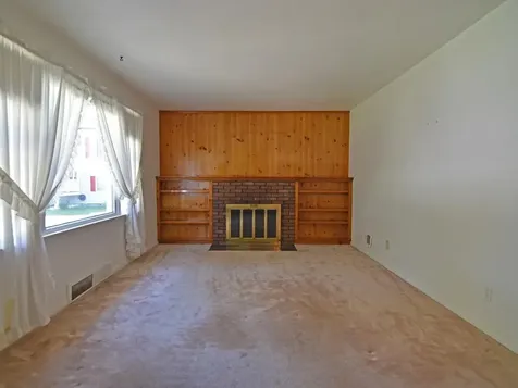 2 Murray Road Essex Junction VT 05452