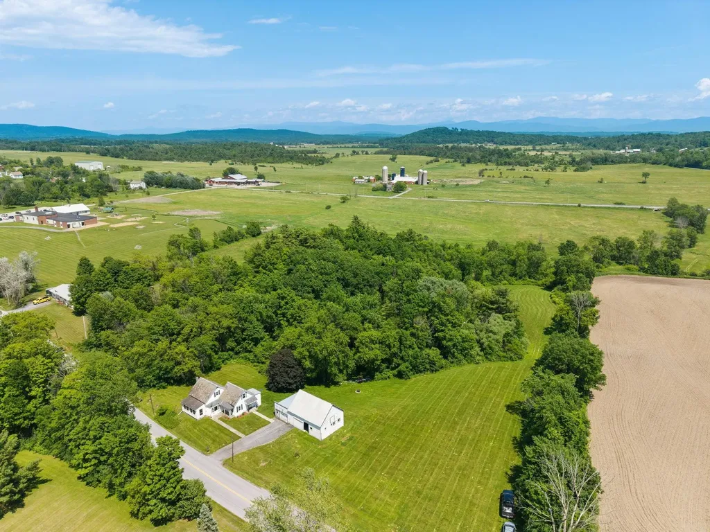 579 Crown Point Road Bridport VT 05734