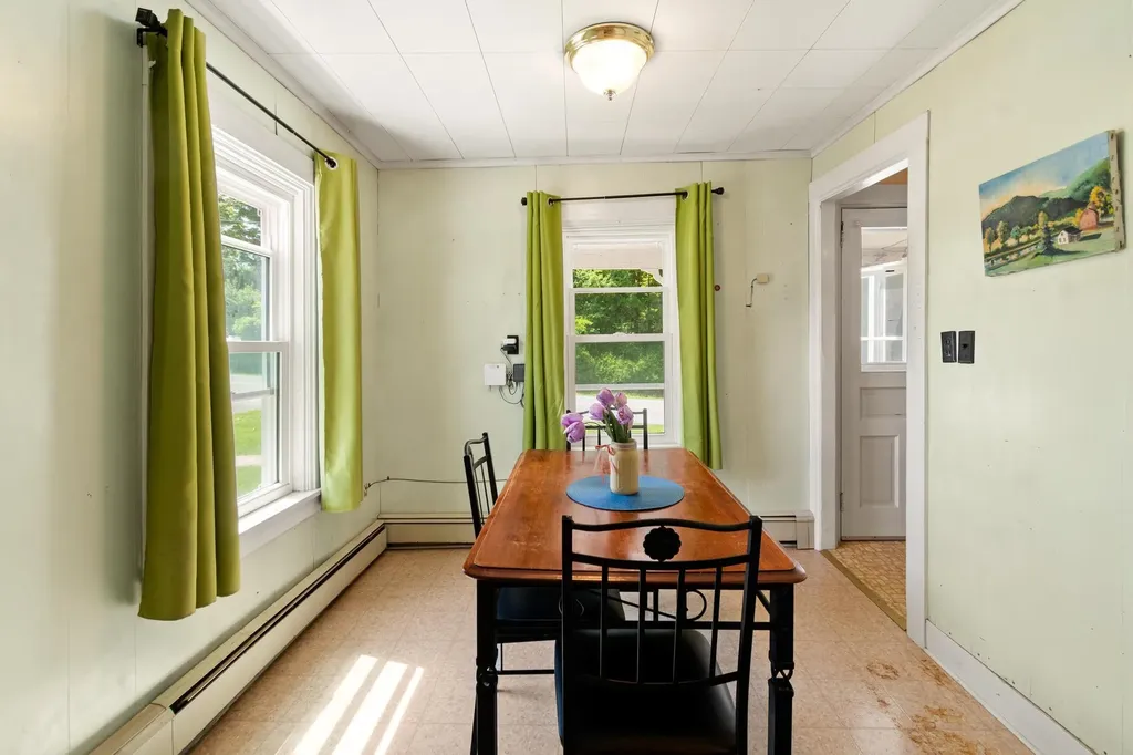579 Crown Point Road Bridport VT 05734