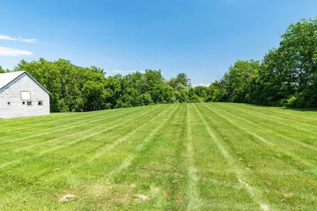 579 Crown Point Road Bridport VT 05734