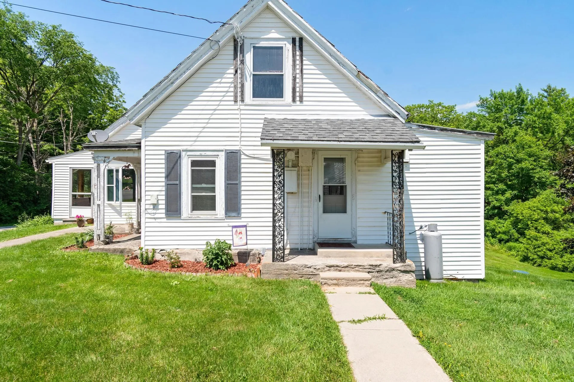 579 Crown Point Road Bridport VT 05734