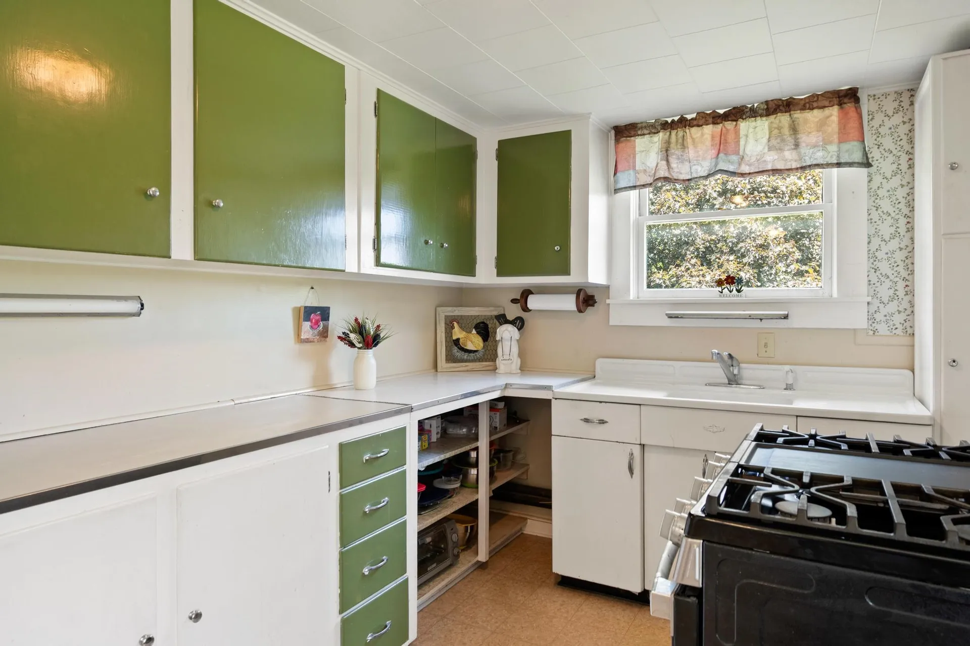 579 Crown Point Road Bridport VT 05734