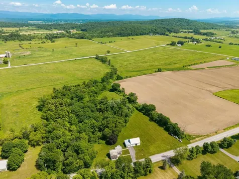 579 Crown Point Road Bridport VT 05734
