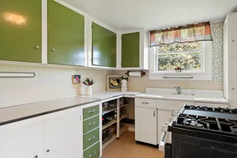 579 Crown Point Road Bridport VT 05734
