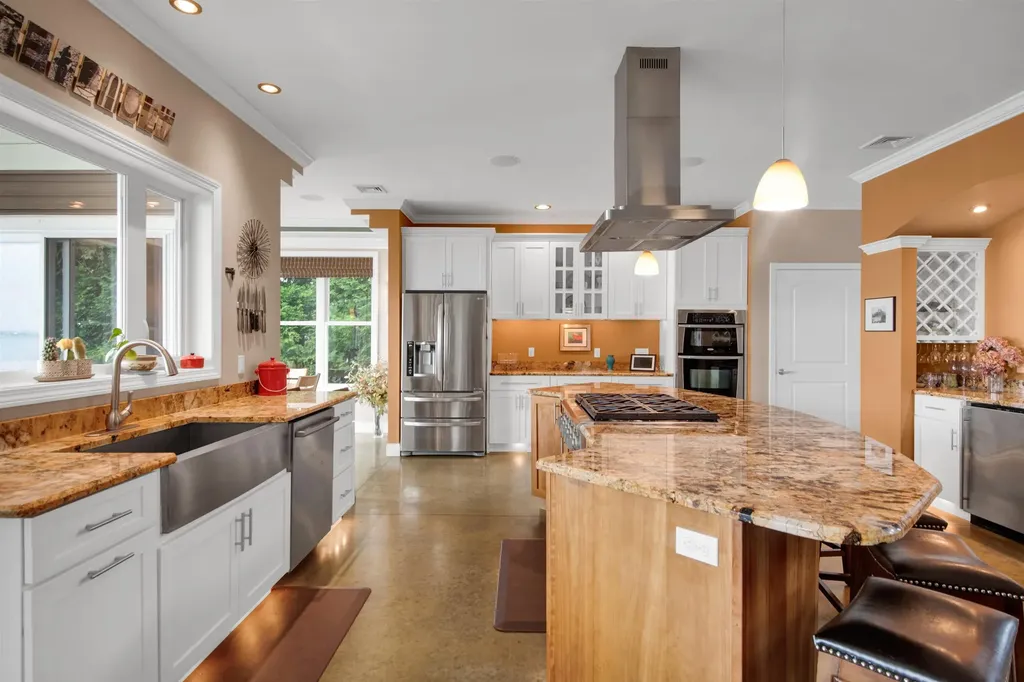 2024 Porters Point Road Colchester VT 05446