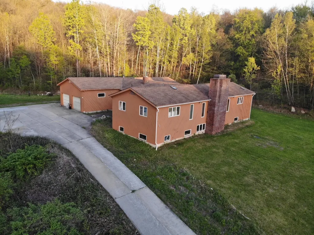 498 Town Line Road Bennington VT 05201