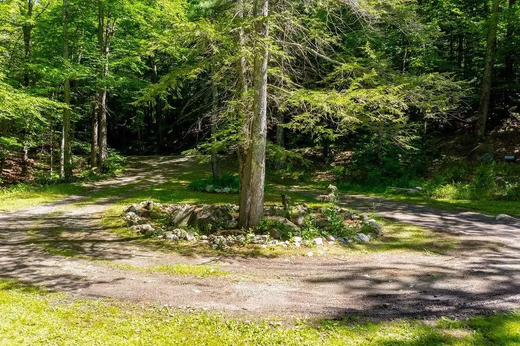 49/51 Northshore Road Sunapee NH 03782