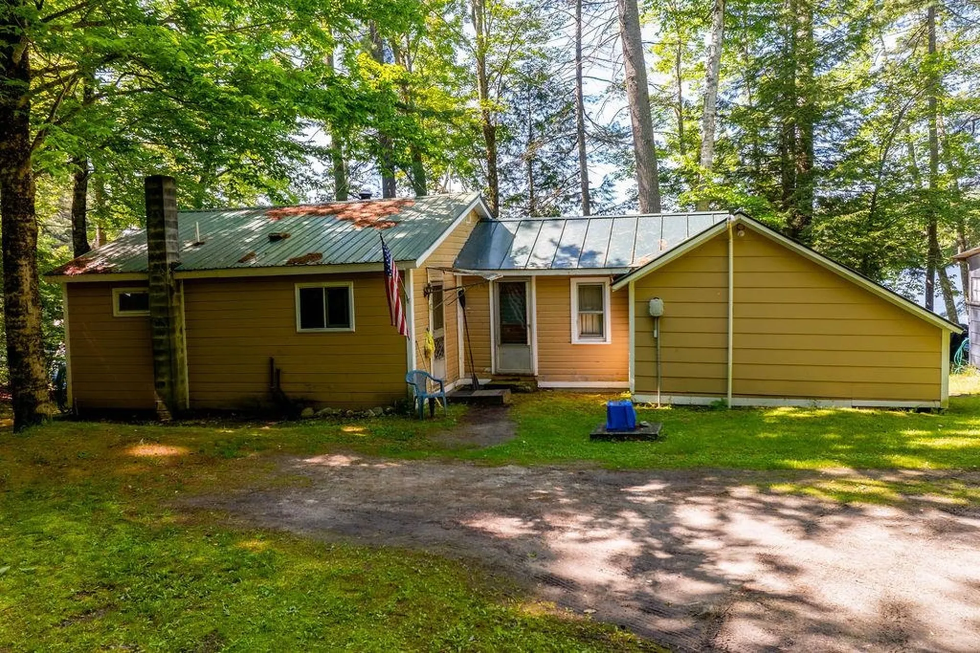 49/51 Northshore Road Sunapee NH 03782
