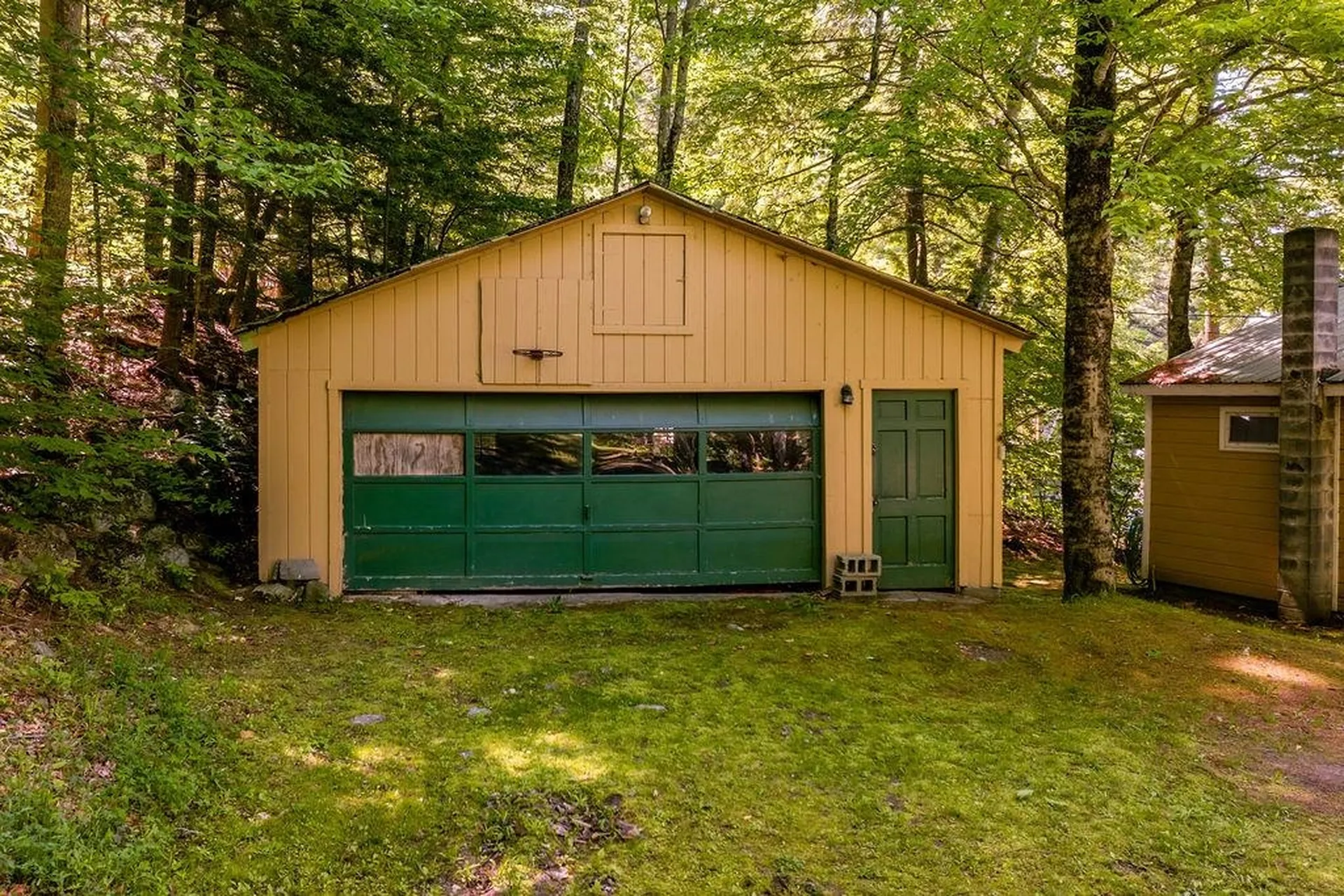 49/51 Northshore Road Sunapee NH 03782