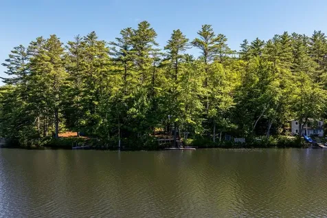 49/51 Northshore Road Sunapee NH 03782