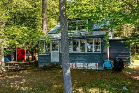 49/51 Northshore Road Sunapee NH 03782