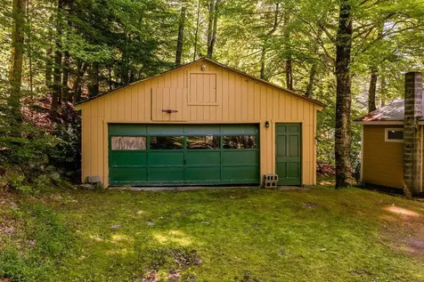 49/51 Northshore Road Sunapee NH 03782
