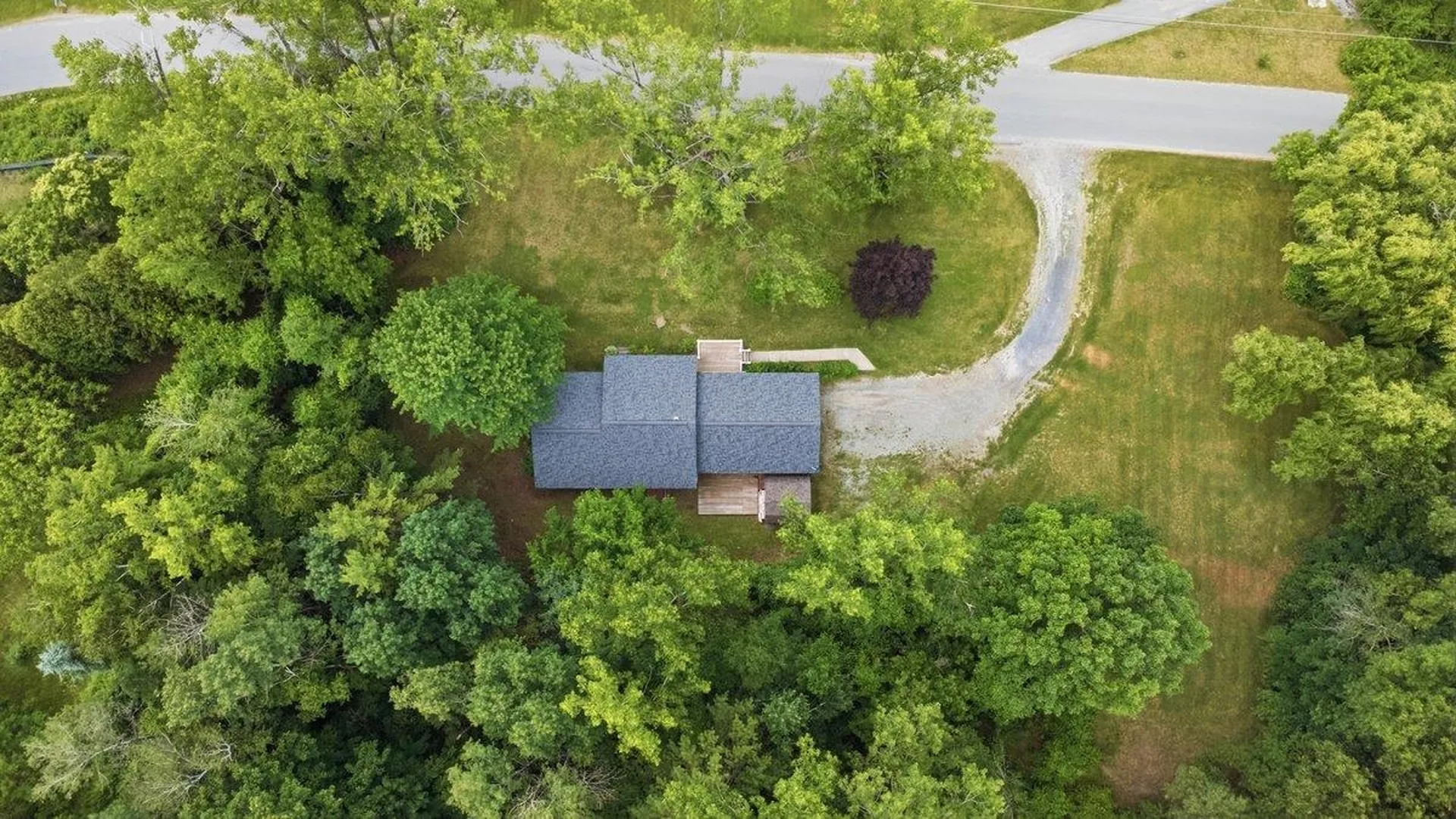 110 State Line Drive Pownal VT 05261