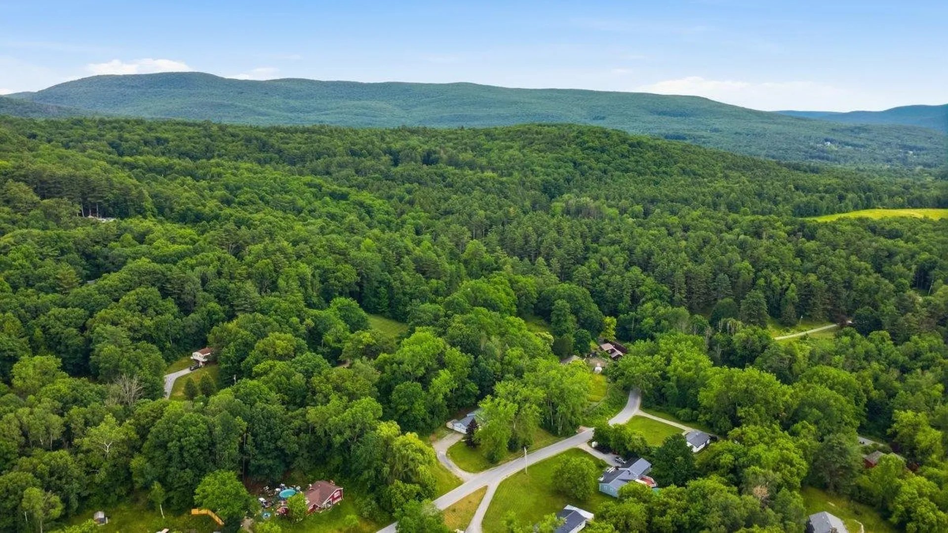 110 State Line Drive Pownal VT 05261