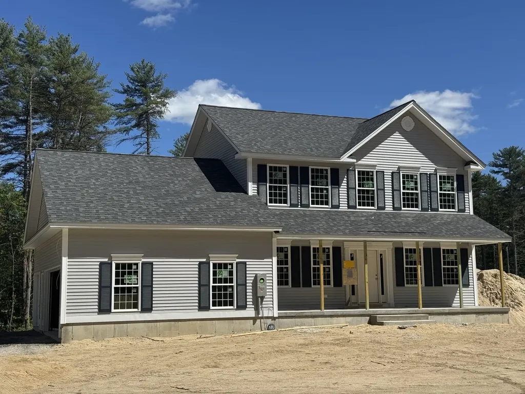 112 South Road Londonderry NH 03053