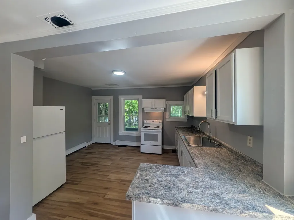 6 Lafayette Street Claremont NH 03743