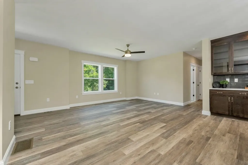 556 Old Candia Road Candia NH 03034