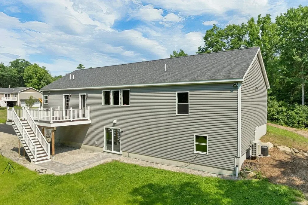 556 Old Candia Road Candia NH 03034