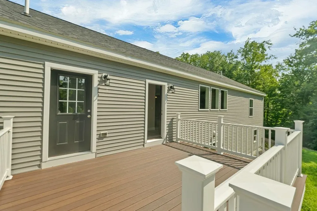 556 Old Candia Road Candia NH 03034