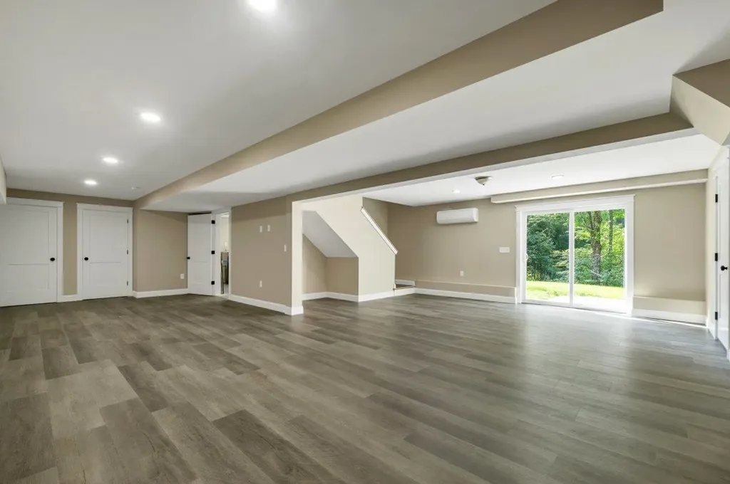 556 Old Candia Road Candia NH 03034