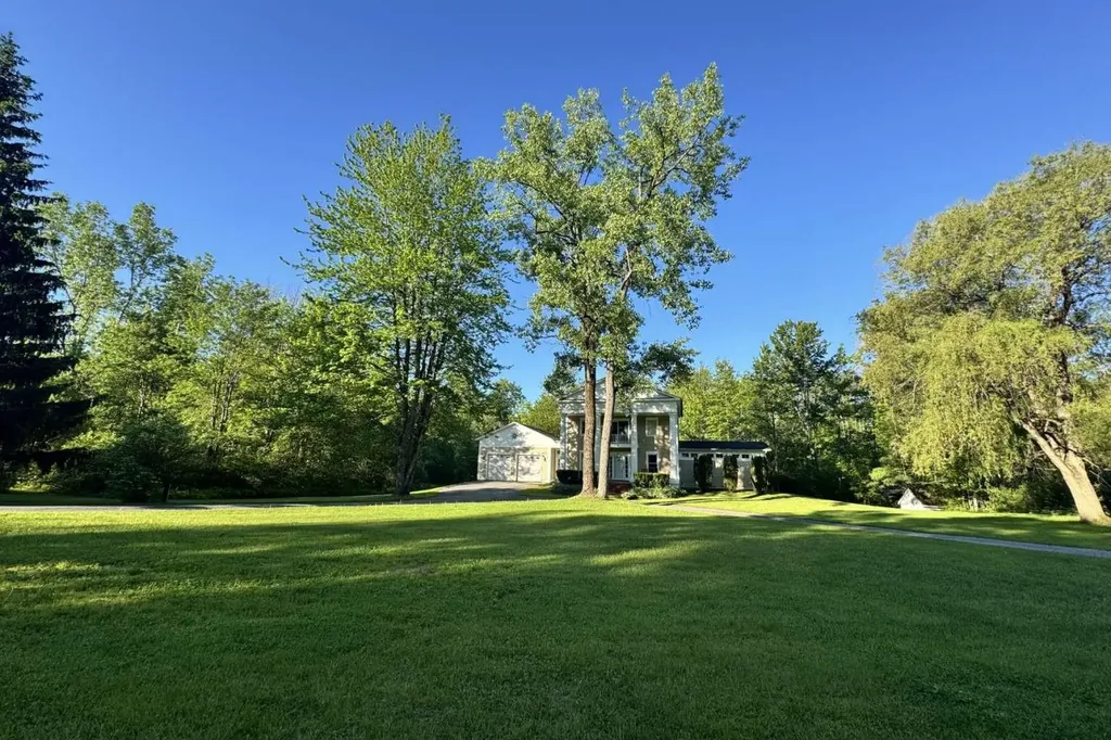 60 Lyman Drive Williston VT 05495