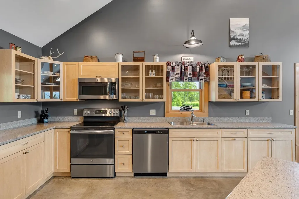 485 Smith Road Fayston VT 05660