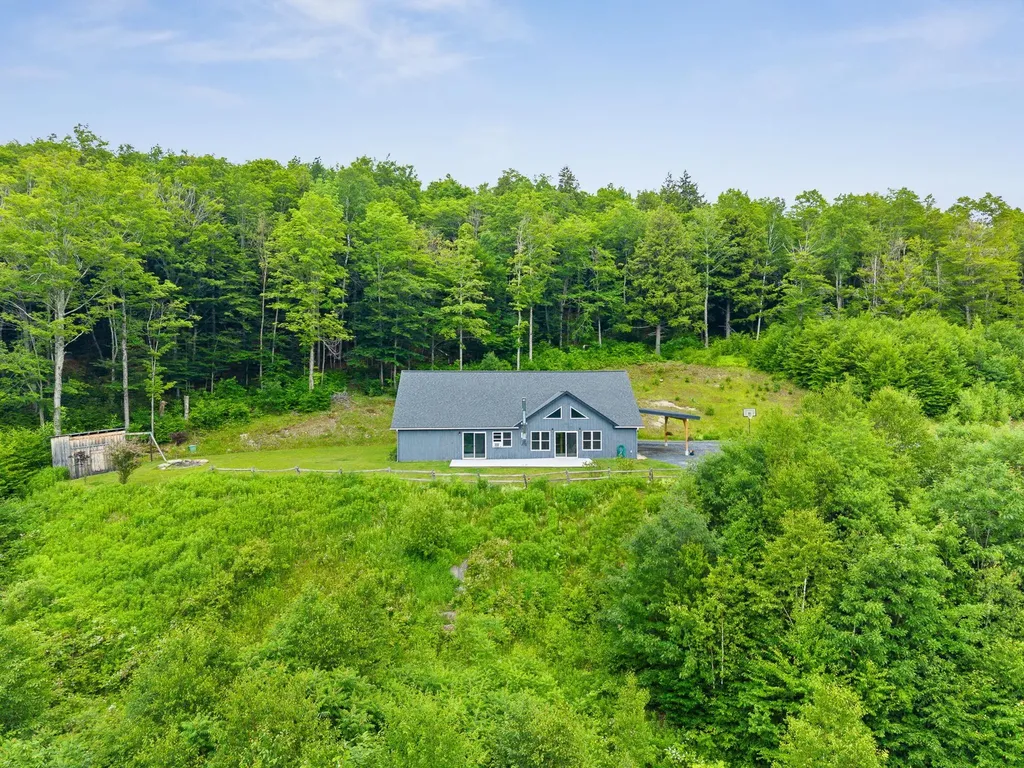 485 Smith Road Fayston VT 05660