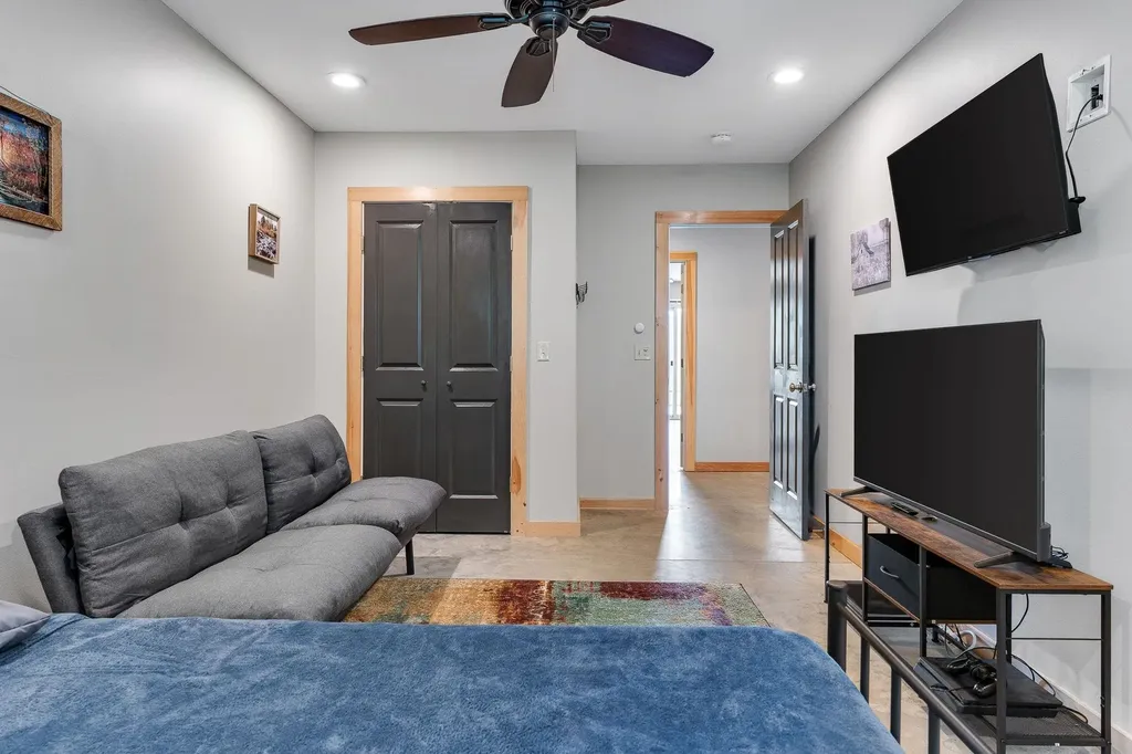 485 Smith Road Fayston VT 05660