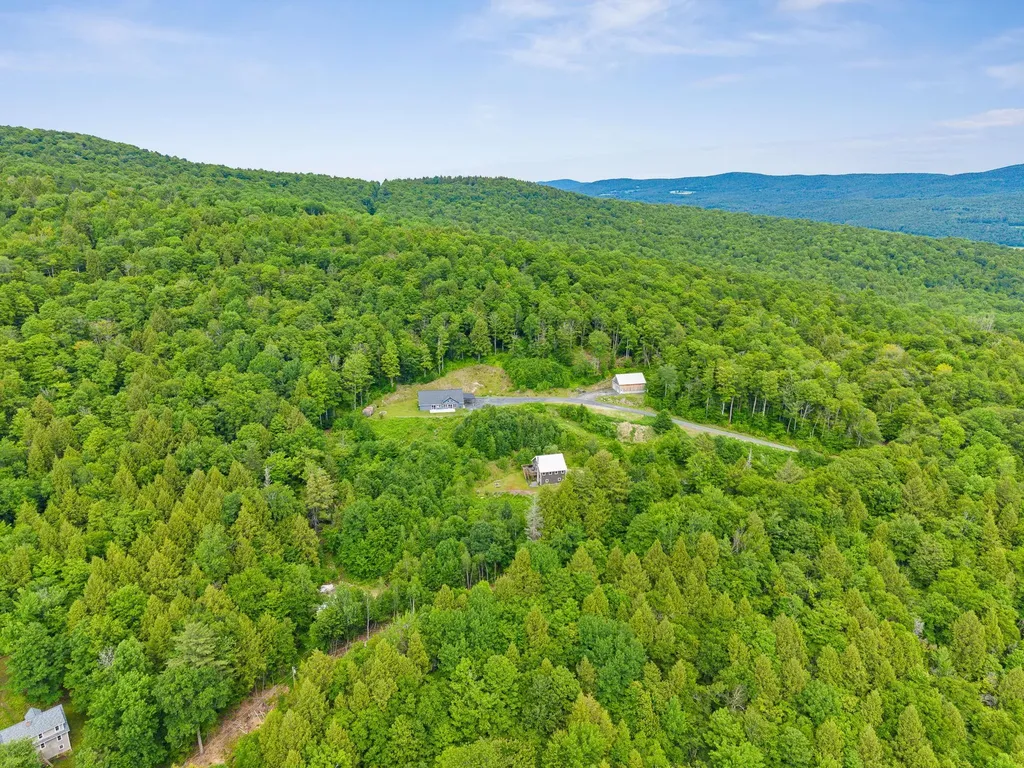 485 Smith Road Fayston VT 05660