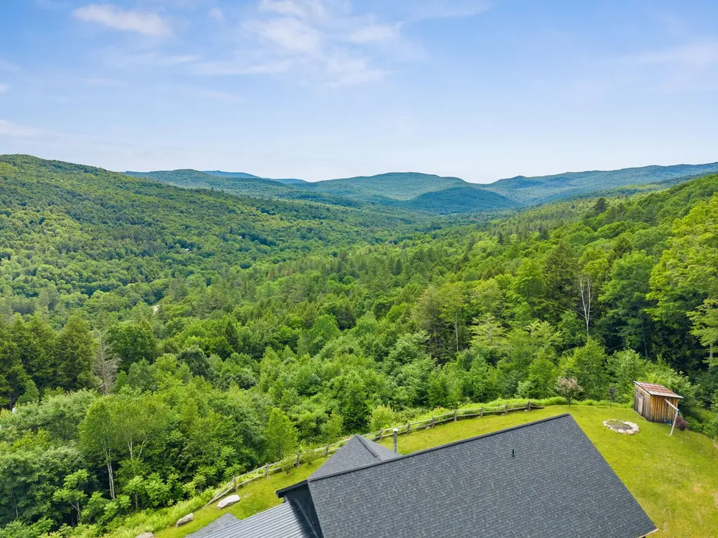 485 Smith Road Fayston VT 05660