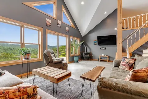 485 Smith Road Fayston VT 05660