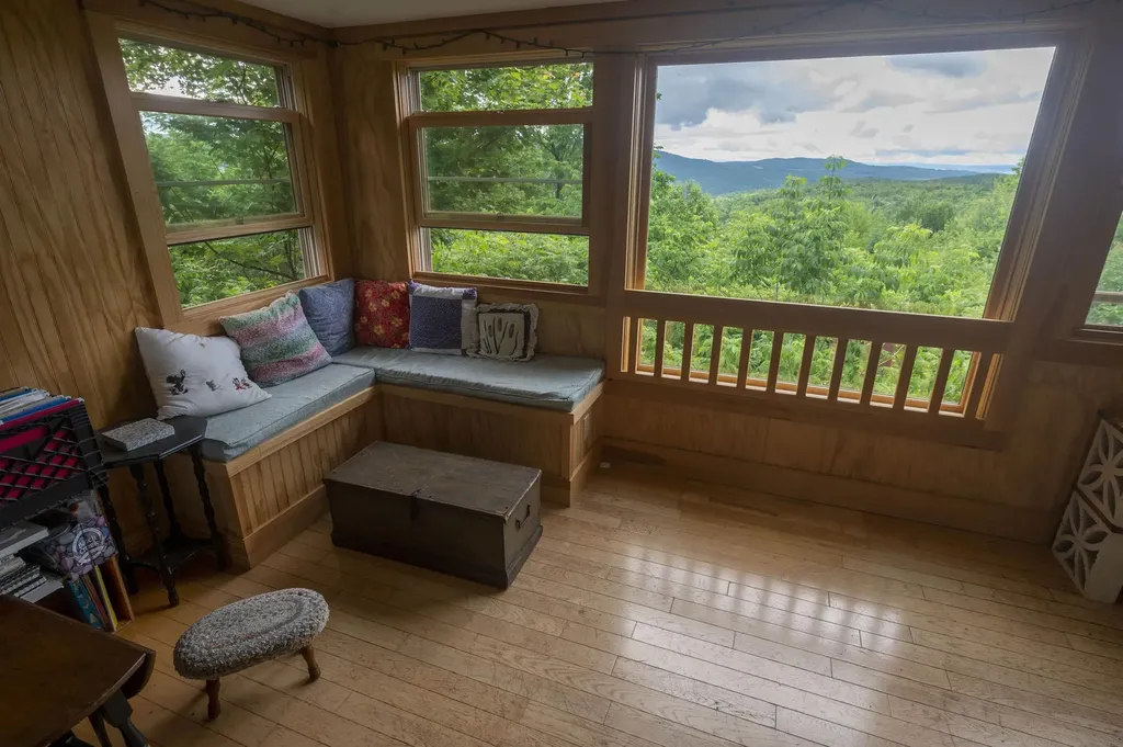 186 Mackenzie Road Worcester VT 05682