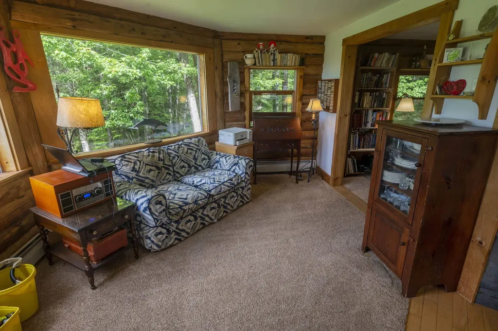 186 Mackenzie Road Worcester VT 05682