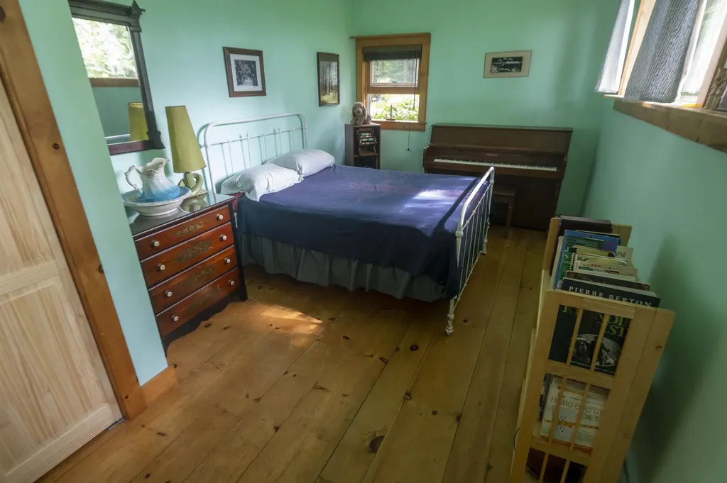186 Mackenzie Road Worcester VT 05682