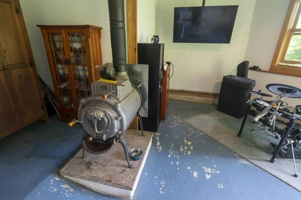 186 Mackenzie Road Worcester VT 05682