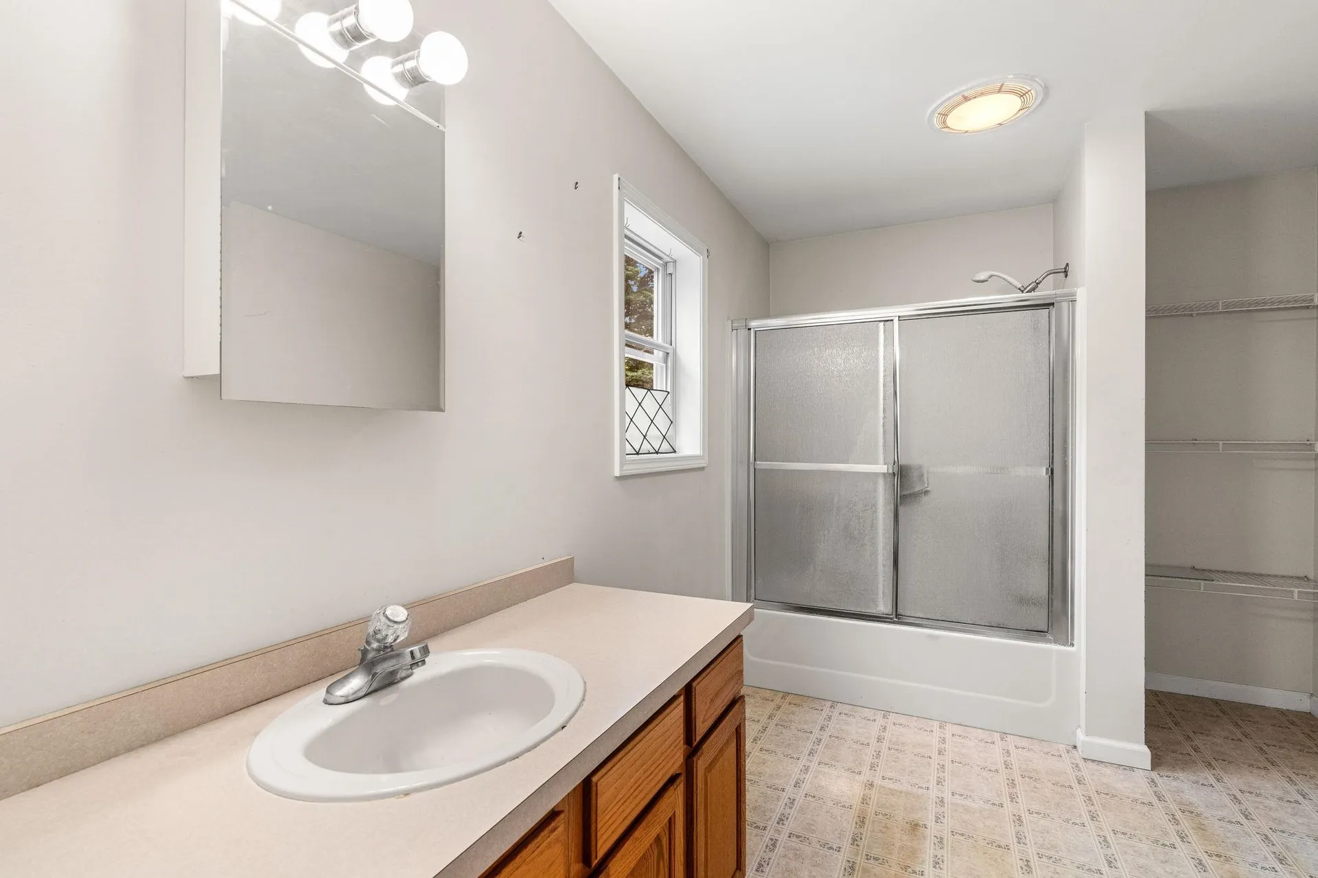 51 Rockland Road Weare NH 03281