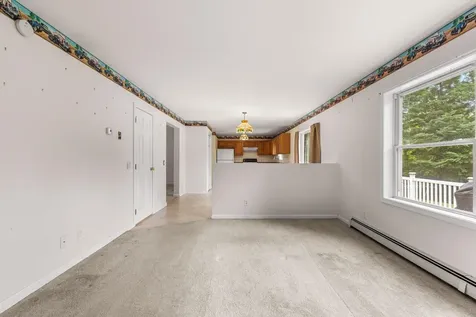 51 Rockland Road Weare NH 03281