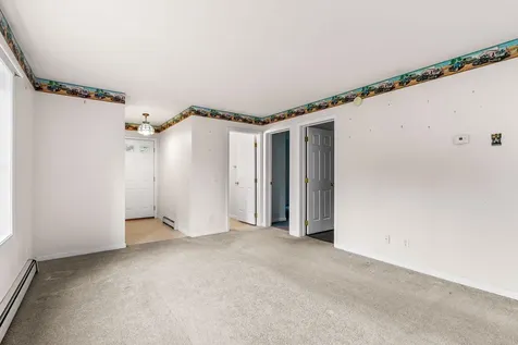 51 Rockland Road Weare NH 03281