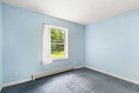 51 Rockland Road Weare NH 03281