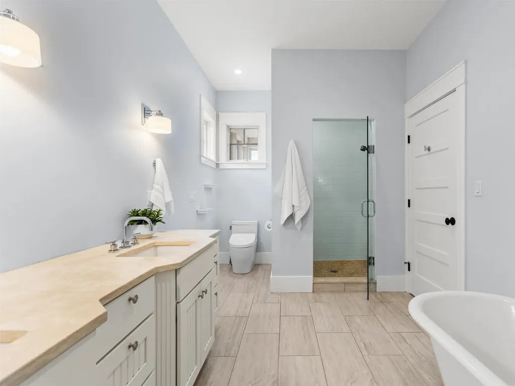 384 Winnacunnet Road Hampton NH 03842