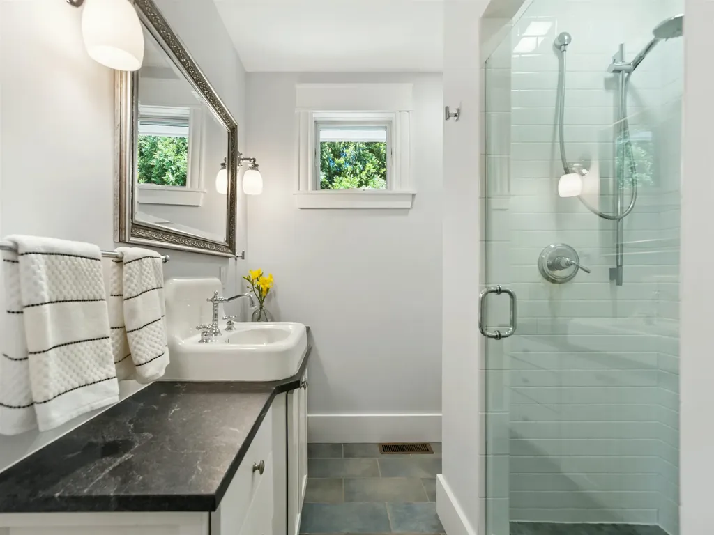 384 Winnacunnet Road Hampton NH 03842